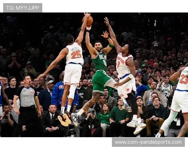 尼克斯六连胜与凯尔特人并列东部第二 布朗执教成效显著 尼克斯六连胜与凯尔特人并列东部第二 布朗执教成效显著