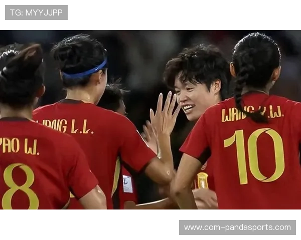 李晴潼梅开二度展现中场后插上威力 成次轮变阵最大亮点 李晴潼梅开二度展现中场后插上威力 成次轮变阵最大亮点