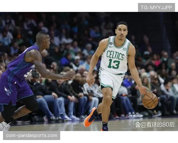 开拓者布罗格登老将控场经验宝贵,但体能无法支撑长时间出场